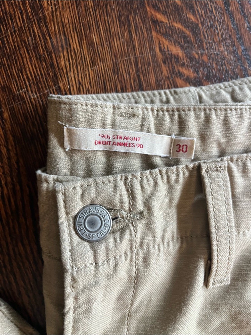 Levi’s 90s Straight Wide Leg Pants